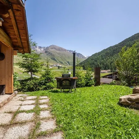 Apartment Haus Fliri *